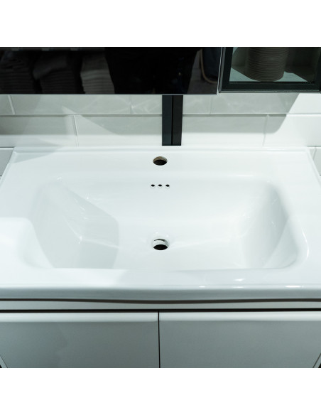 Mueble de Baño Volga 2 puertas 60 cm con lavamanos y espejo