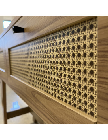 Arrimo Trama Living 110x33x80 cm Ratán Armado - Muebles Living