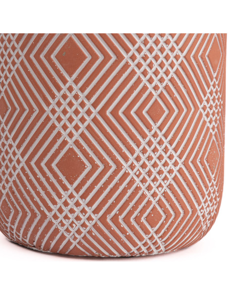 Compra Macetero cerámica 12cm cemento rojo con lineas en DKO Home. Diseño decorativo, moderno y funcional para tu hogar. ¡Envío