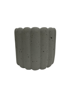 Compra Macetero cerámica 13.5cm Nagoya gris en DKO Home. Diseño decorativo, moderno y funcional para tu hogar. ¡Envío rápido dis 2