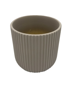 Compra Macetero cerámica 14cm ranurado gris en DKO Home. Diseño decorativo, moderno y funcional para tu hogar. ¡Envío rápido dis 2