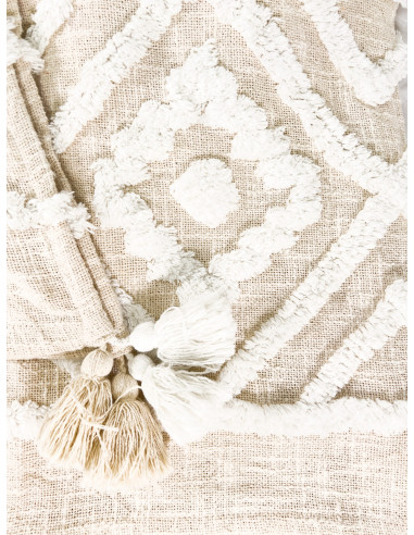 Manta Rombos Crudo 130x170cm - Elegante y Cálida para Dormitorio