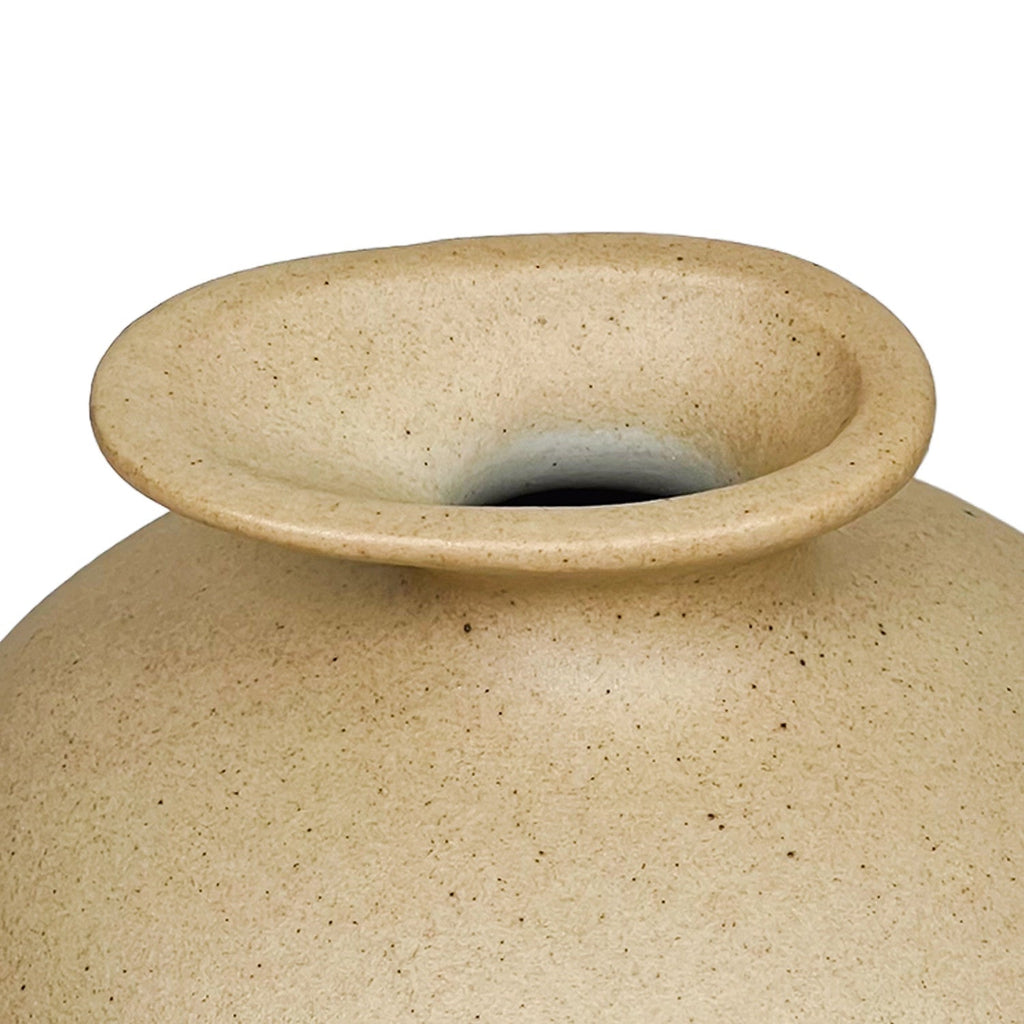 Florero cerámica 13x13cm esfera beige