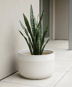 Macetero cerámica 25x16cm blanco glossy rayas