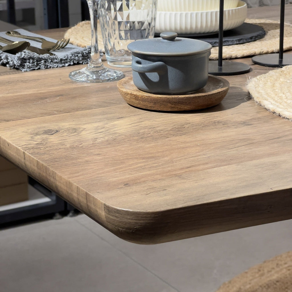 Mesa comedor 6 puestos Bonaire madera oscura