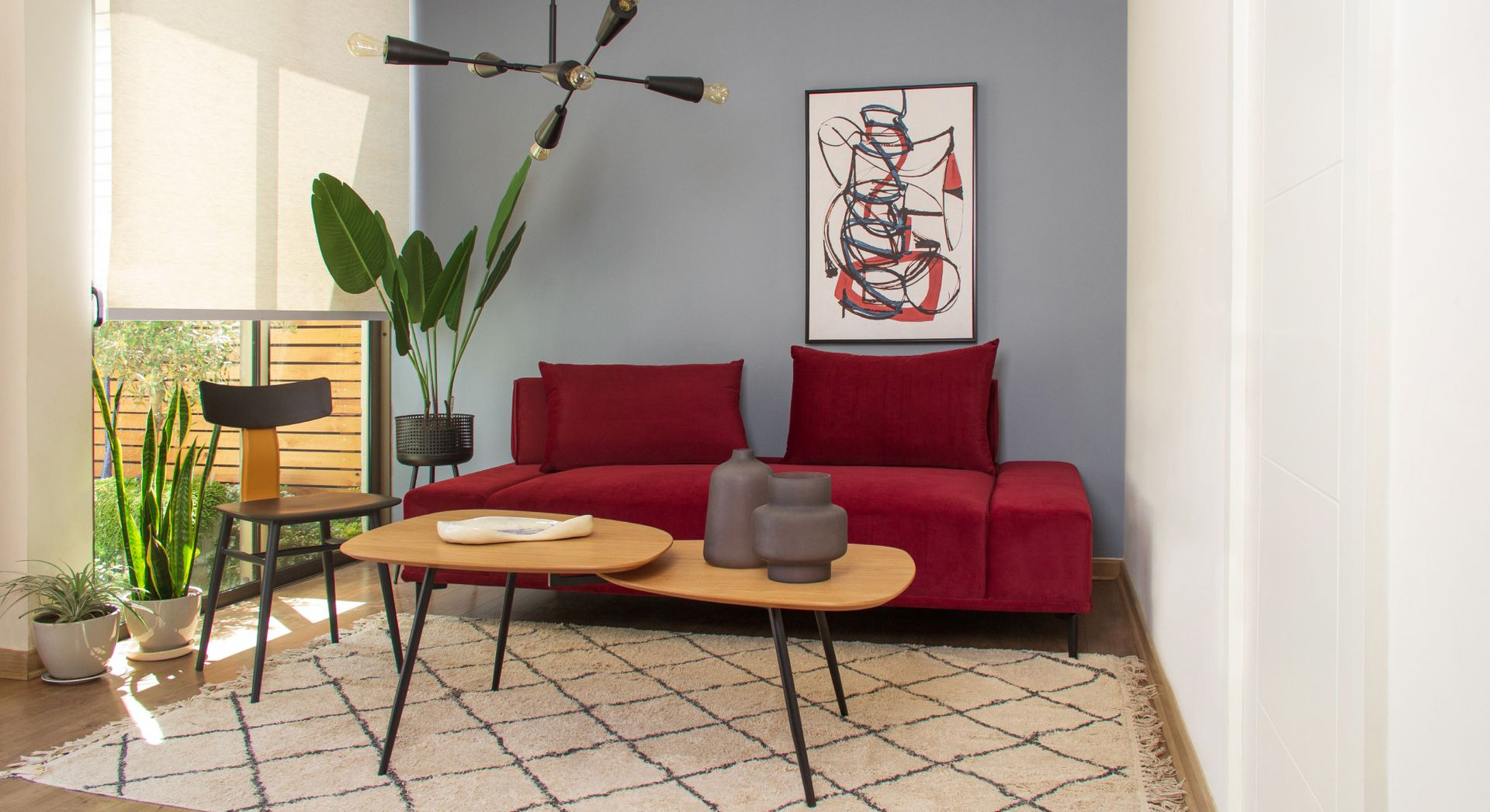 Descubre cómo elegir la mesa ideal para tus espacios 